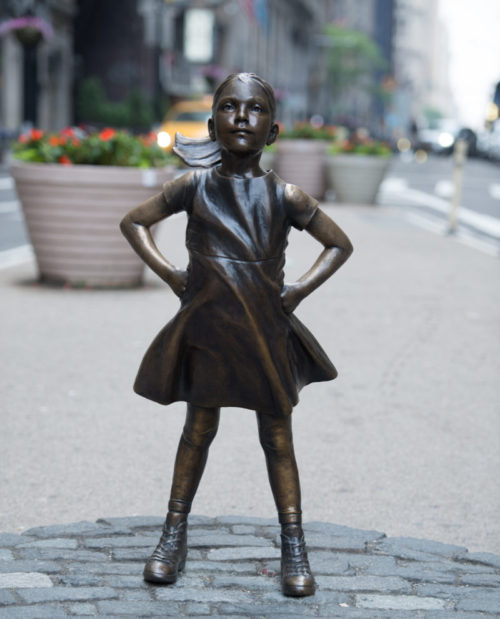 Wall-Streets-Fearless-Girl-how to become financially empowered